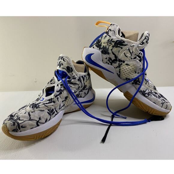 Nike LeBron Soldier 14 Sisterhood Size US 7 - Picture 3 of 6